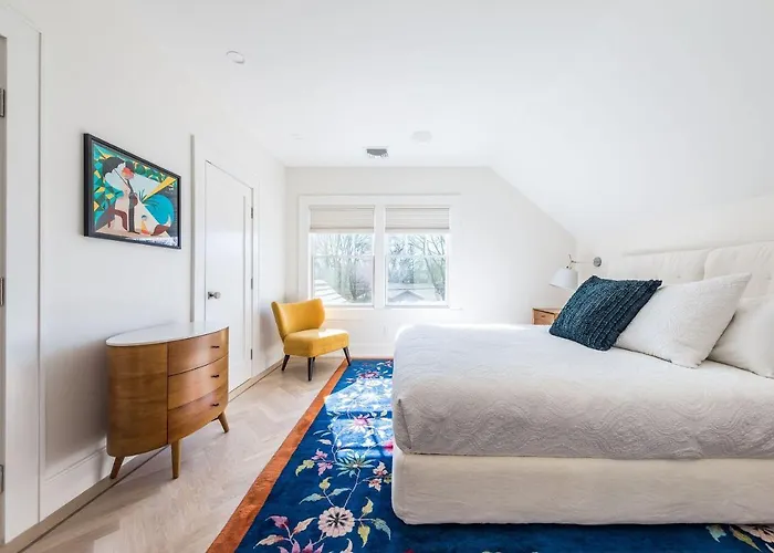 Breakwater By Rove Travel - 3Br Secluded Retreat